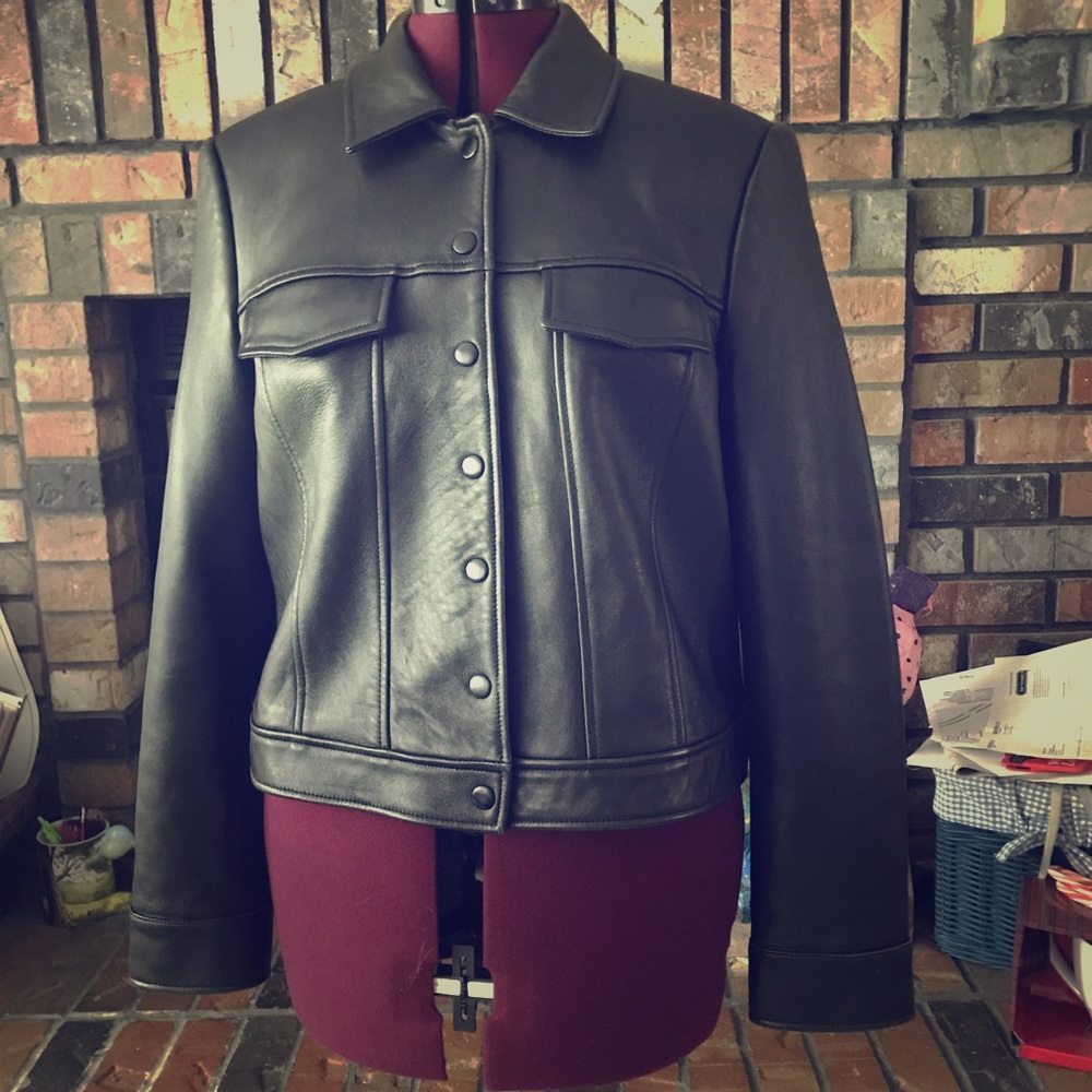 Long-Sleeved Leather Jacket